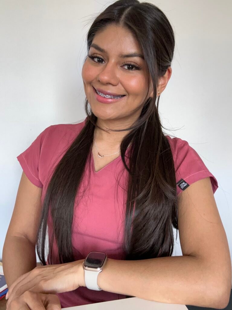 Nutrióloga Erika Salazar, especialista en salud hormonal y control de peso en Monterrey.